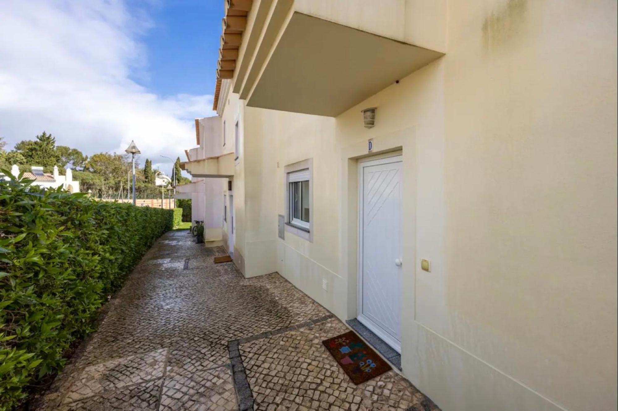 Casa Claudia - Cond Atalaia Villa ลากอส ภายนอก รูปภาพ