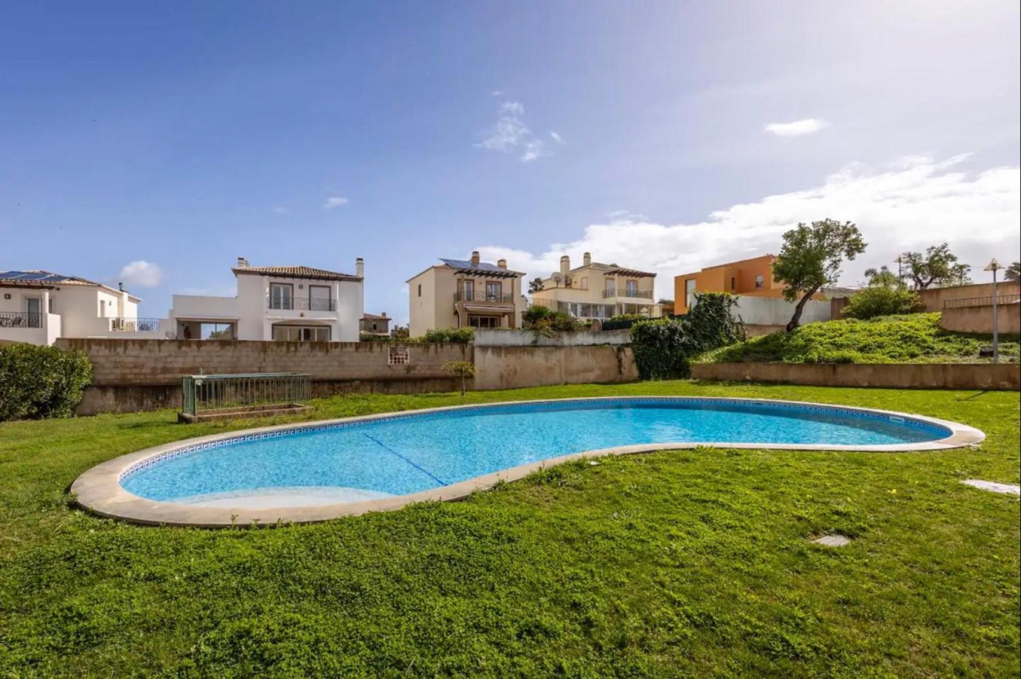 Casa Claudia - Cond Atalaia Villa ลากอส ภายนอก รูปภาพ