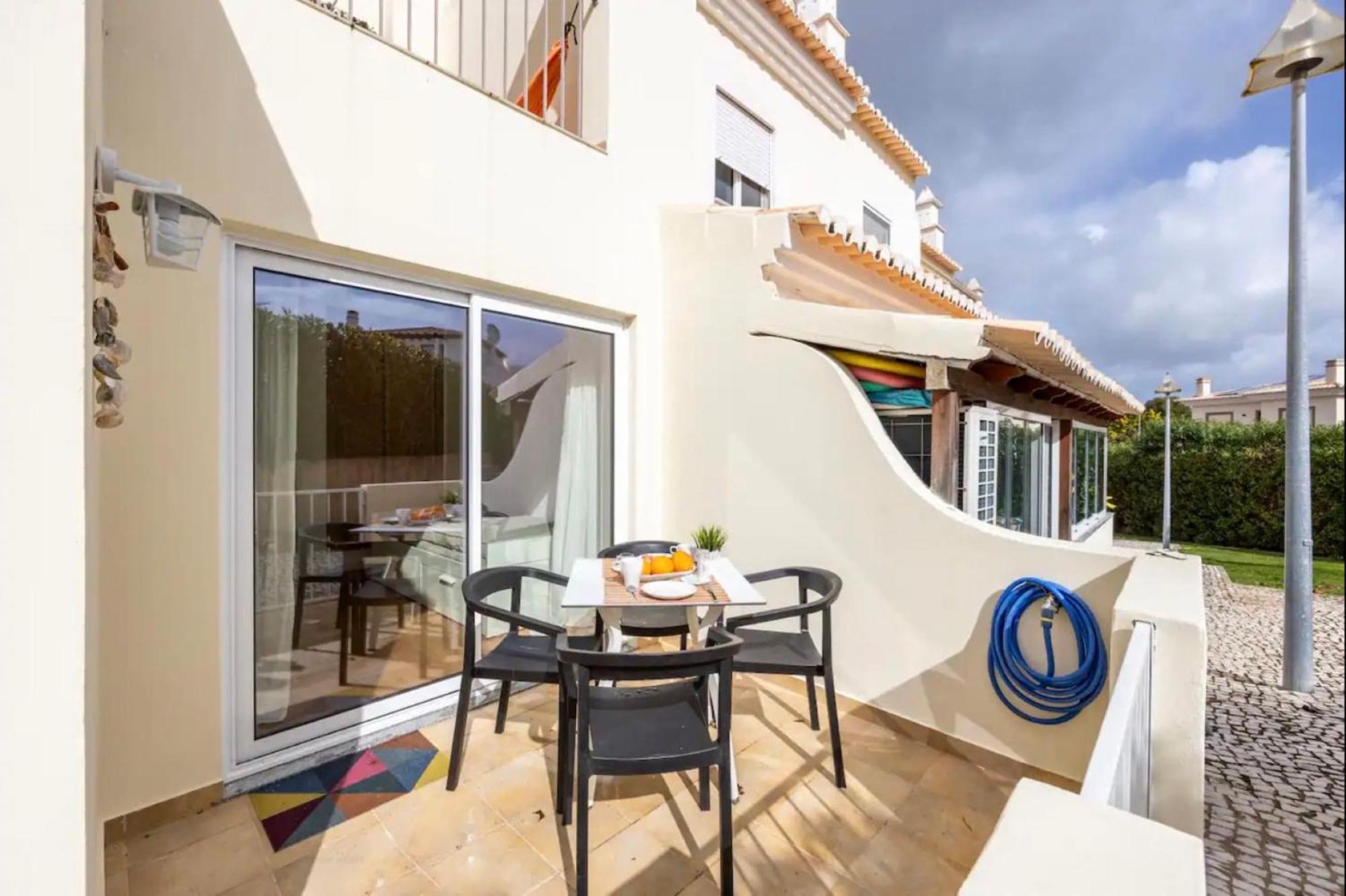 Casa Claudia - Cond Atalaia Villa ลากอส ภายนอก รูปภาพ